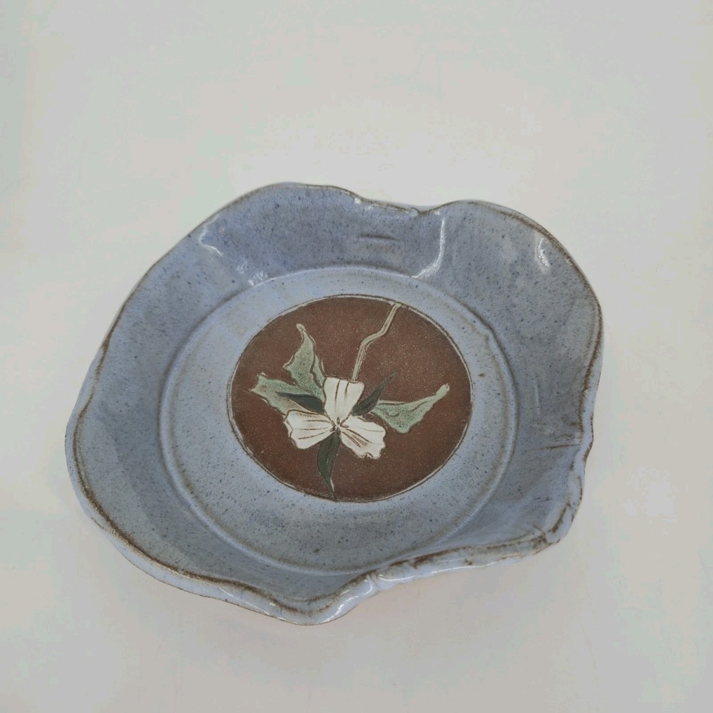 Ingrid Bjerstedt Weber Beldenville WI Studio Pottery Floral Trinket Dish Ruffle